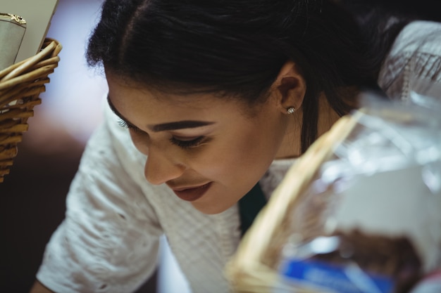 Elevate Your Beauty: Six Essential Jewelry Tips